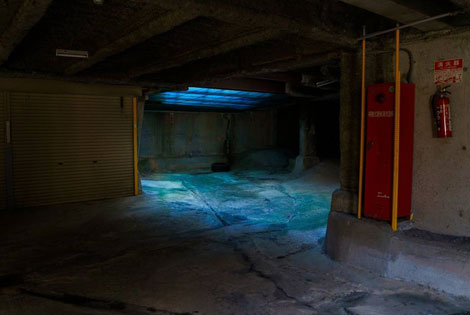 廃墟風駐車場跡地